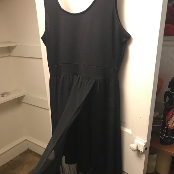 Black bodycon w/chiffon waist to floor draping - Picture 2 of 2